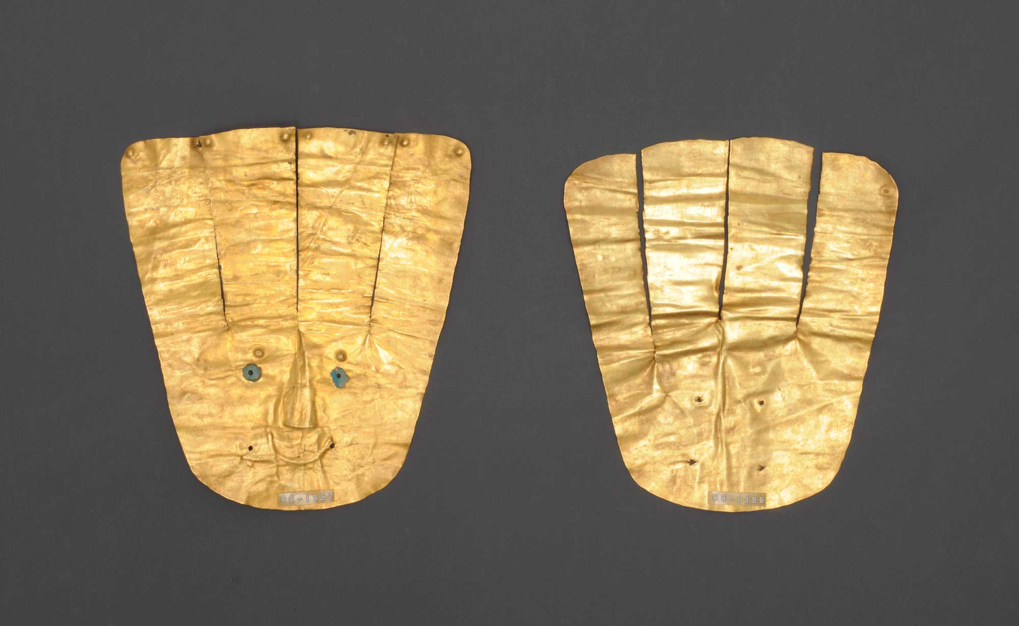 金製頭飾り（人面形）